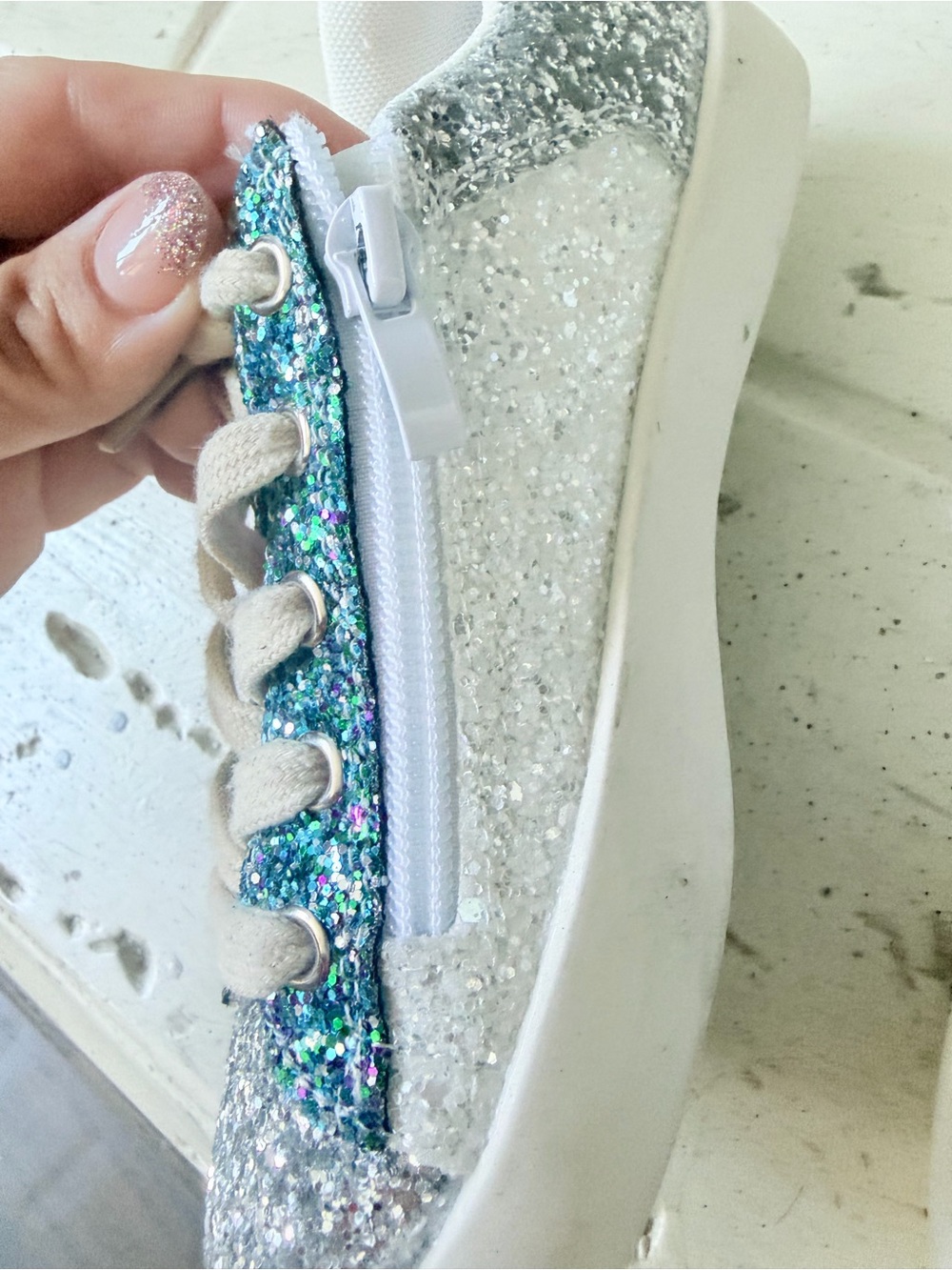 Girls Glitter Star Sneakers in Silver, Green & Pink w/ zippers worn once sz 13 - Picture 6 of 9